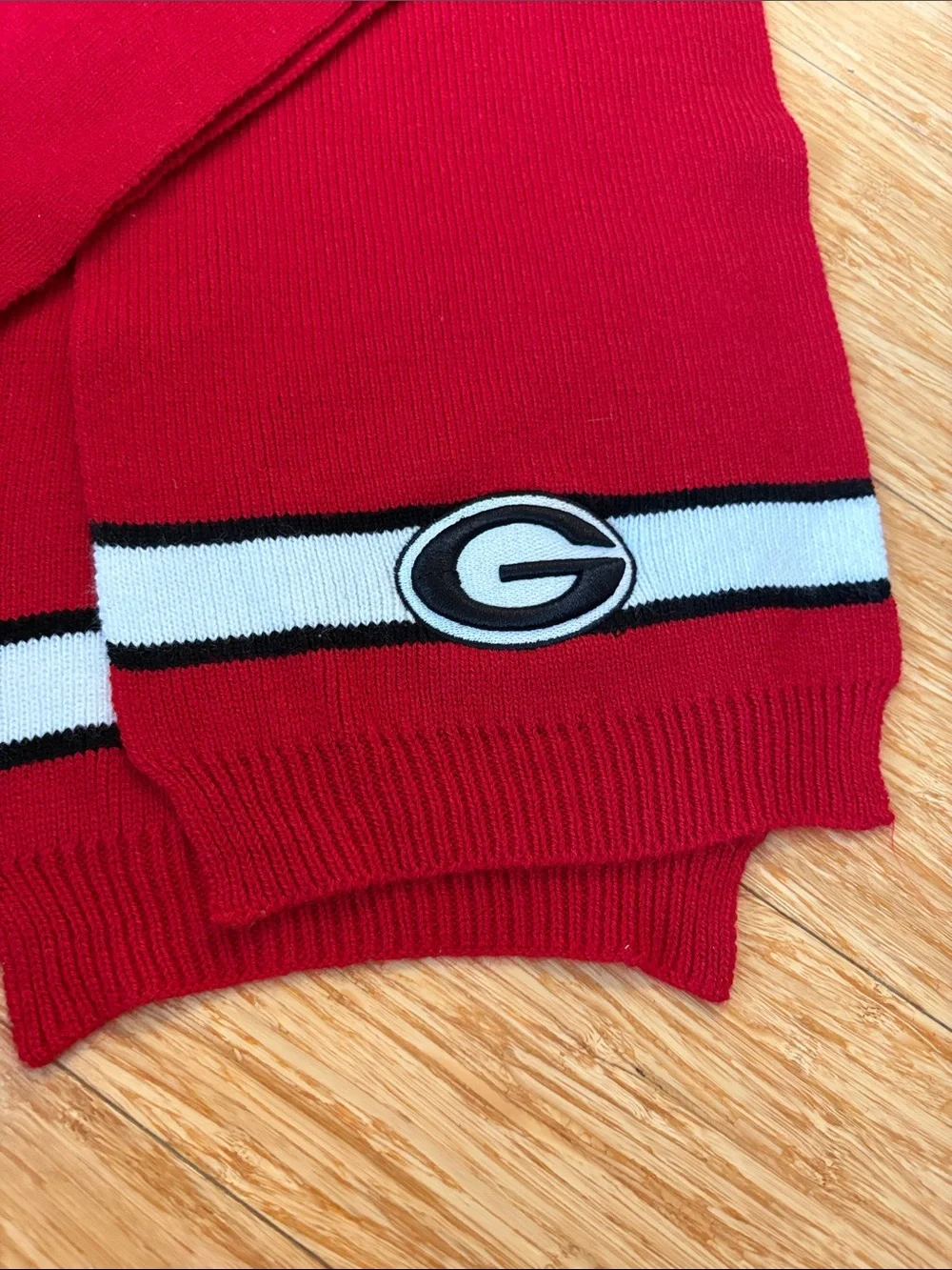 NCAA Georgia Bulldogs Red Knit G Logo Winter Fan Scarf football college cozy